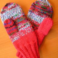 red-mittens.jpg